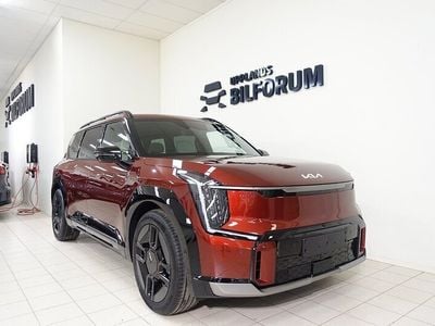 Röd Begagnad 2023 Kia EV9 GT-Line SUV | 799 900 kr (Marknadspris)