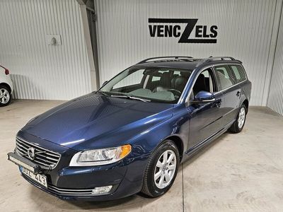 Blå (blå metallic) Begagnad 2013 Volvo V70 Momentum Kombi | 109 000 kr (Marknadspris)