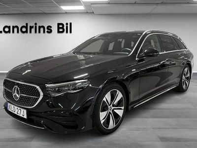 Obsidiansvart metallic Begagnad 2025 Mercedes E300 AMG line Kombi | 699 900 kr