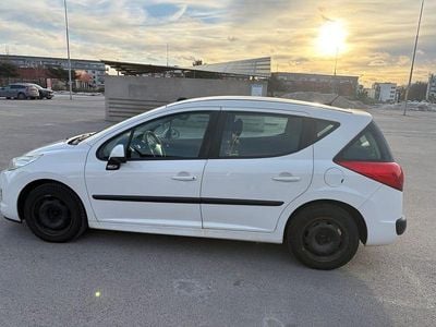 Begagnad 2010 Peugeot 207 Kombi | 34 000 kr (Dyr)