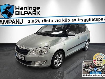 Grön Begagnad 2011 Skoda Fabia Elegance Halvkombi | 59 995 kr (Marknadspris)