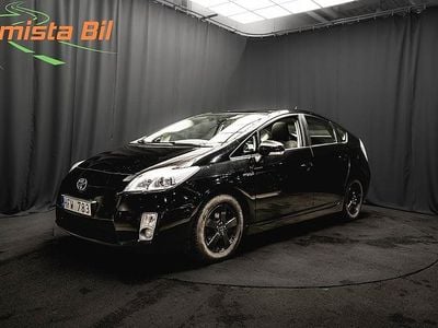 Svart Begagnad 2011 Toyota Prius Halvkombi | 119 800 kr (Marknadspris)