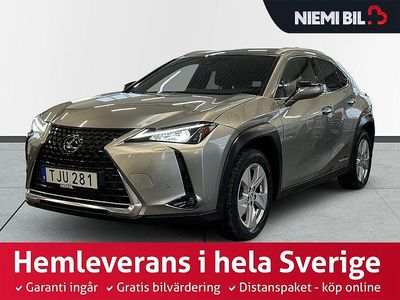 Grå Begagnad 2021 Lexus UX 300e SUV | 229 900 kr