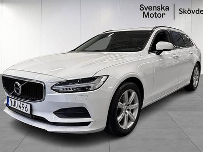 Begagnad Volvo V90 151 HK (111 kW) 2017 Vit Kombi