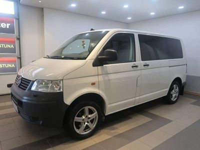 begagnad VW Caravelle 3.2 V6 Automatisk, 235hk, 2008