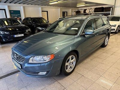 Blå Begagnad 2013 Volvo V70 Momentum Kombi | 104 900 kr (Marknadspris)