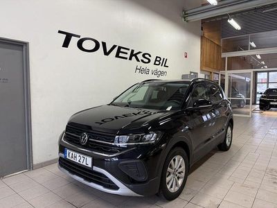 Deep black pearl Begagnad 2025 VW T-Cross Life SUV | 229 900 kr (Marknadspris)