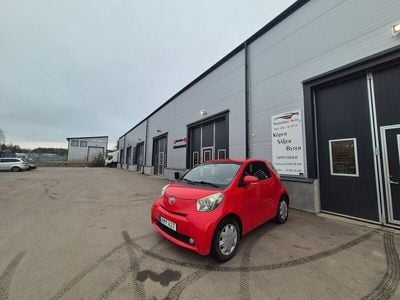 Toyota iQ