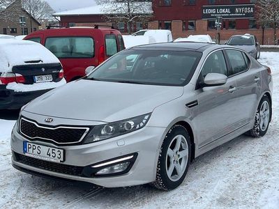 Begagnad Kia Optima 136 HK (100 kW) 2012 Grå Sedan