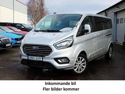 Silver Begagnad 2022 Ford Tourneo Titanium Minibuss | 319 900 kr (Bra pris)
