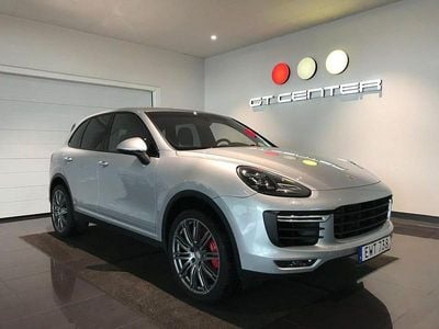 Silver Begagnad 2014 Porsche Cayenne Turbo SUV | 419 900 kr