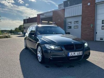 Begagnad BMW 320 M Sport 177 HK (130 kW) 2008 Sparkling graphite gray metallic Kombi
