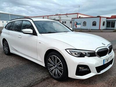 Begagnad BMW 330 M Sport 292 HK (214 kW) 2021 Vit Kombi