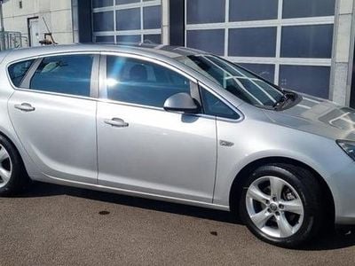 Begagnad Opel Astra 125 HK (91 kW) 2011