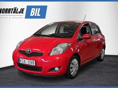 Röd Begagnad 2010 Toyota Yaris Halvkombi | 59 900 kr (Marknadspris)
