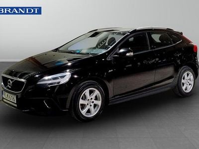 Svart Begagnad 2019 Volvo V40 CC Kombi | 194 900 kr (Marknadspris)