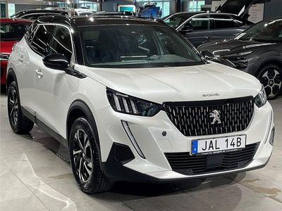 Vit Begagnad 2023 Peugeot 2008 GTi SUV | 234 900 kr (Marknadspris)