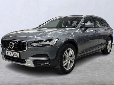 Grå Begagnad 2017 Volvo V90 CC Business Edition Kombi | 244 900 kr (Marknadspris)