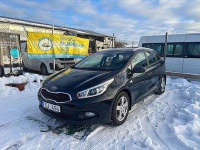 Svart Begagnad 2013 Kia Ceed Sportswagon EX Kombi | 53 800 kr (Marknadspris)