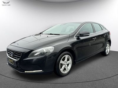 begagnad Volvo V40 D2 AUT Momentum Navi/VoC/Motor 9000mil