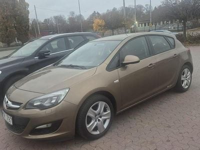 Begagnad 2013 Opel Astra Halvkombi | 49 000 kr