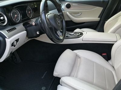Mercedes E220