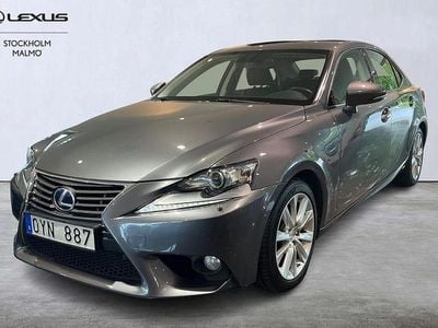 Lexus IS300h