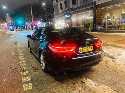 Begagnad Toyota Camry Hybrid 218 HK (160 kW) 2020 Sedan