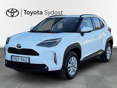 Begagnad Toyota Yaris Cross Active 92 HK (67 kW) 2022 Vit SUV