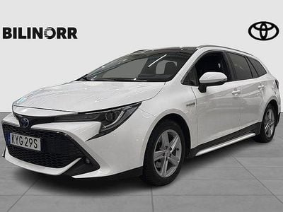 Begagnad Toyota Corolla Style 152 HK (111 kW) 2021 Vit Kombi