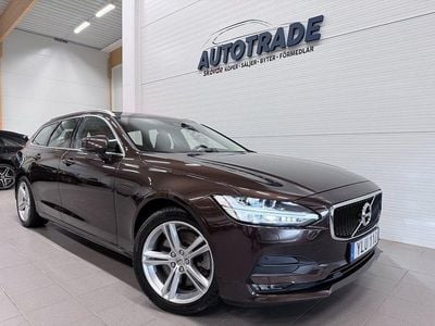 Brun Begagnad 2019 Volvo V90 Momentum Kombi | 249 900 kr (Marknadspris)