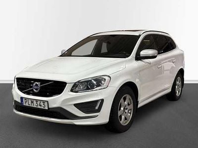 Vit Begagnad 2017 Volvo XC60 R-Design SUV | 199 000 kr