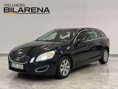 Svart Begagnad 2011 Volvo V60 Momentum Kombi | 69 900 kr (Marknadspris)