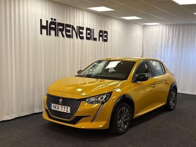 Gul Begagnad 2022 Peugeot e-208 Active Halvkombi | 159 000 kr (Marknadspris)