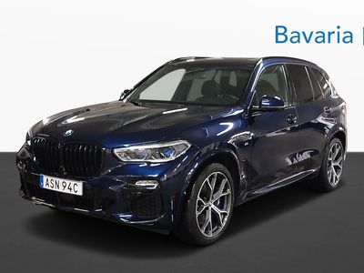 begagnad BMW X5 xDrive45e / M-Sport / 21" / Luftfjädring / H/K