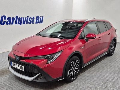 Röd metallic Begagnad 2021 Toyota Corolla | 244 000 kr (Lite dyr)