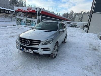 Silver Begagnad 2012 Mercedes ML350 SUV | 137 500 kr (Bra pris)