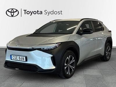 Begagnad Toyota bZ4X Edition 164 kW (224 HK) 2023 Silver SUV