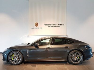 Porsche Panamera 4