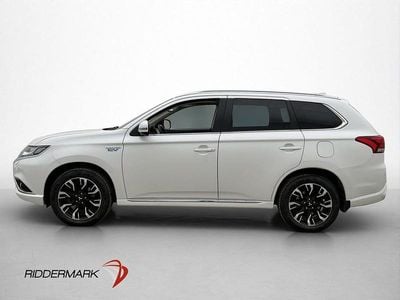 Begagnad Mitsubishi Outlander 203 HK (149 kW) 2017 Vit SUV