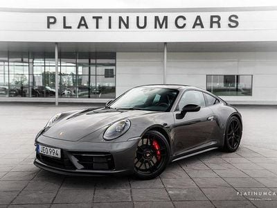 Porsche 911 Carrera GTS