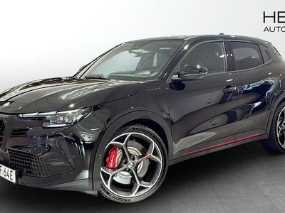 Ny 2025 Alfa Romeo Junior Veloce SUV | 634 750 kr