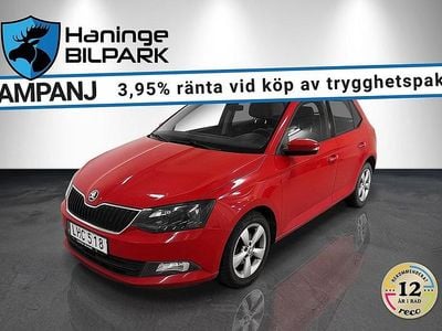 Röd Begagnad 2015 Skoda Fabia Style Halvkombi | 89 995 kr (Marknadspris)