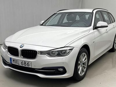 Begagnad BMW 320 Sport Line 190 HK (139 kW) 2016 Vit Kombi