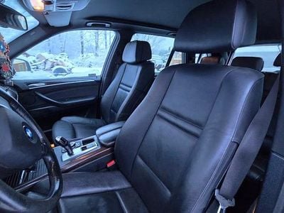 Svart Begagnad 2012 BMW X5 SUV | 117 000 kr