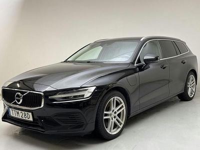 Svart Begagnad 2020 Volvo V60 Kombi | 234 800 kr (Bra pris)