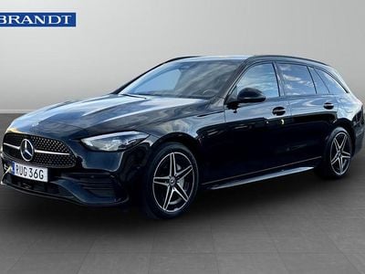 Svart Begagnad 2023 Mercedes C300e | 389 900 kr