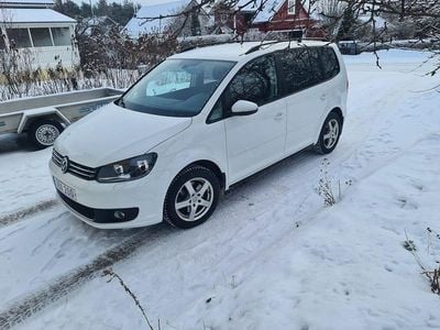 Begagnad 2015 VW Touran Minibuss | 145 000 kr (Marknadspris)