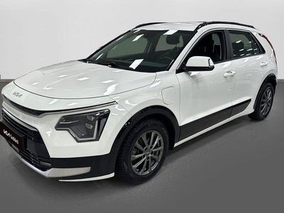 Vit Begagnad 2022 Kia Niro SUV | 309 900 kr (Marknadspris)