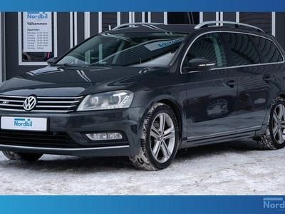 Mörkgrå Begagnad 2013 VW Passat R-line Kombi | 84 800 kr (Marknadspris)